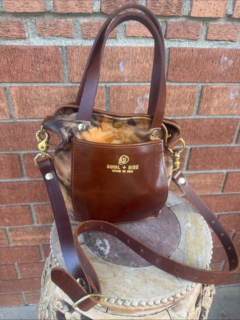 💀🧡🤎So cute 🥰 Howl & Hide Supply Co Jameson
Tote in Rustic Brown☠️🧡🤎